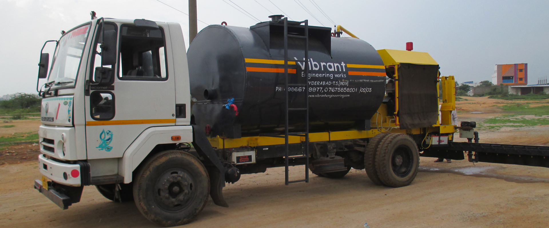 TRUCK MOUNTED BITUMEN SPRAYER